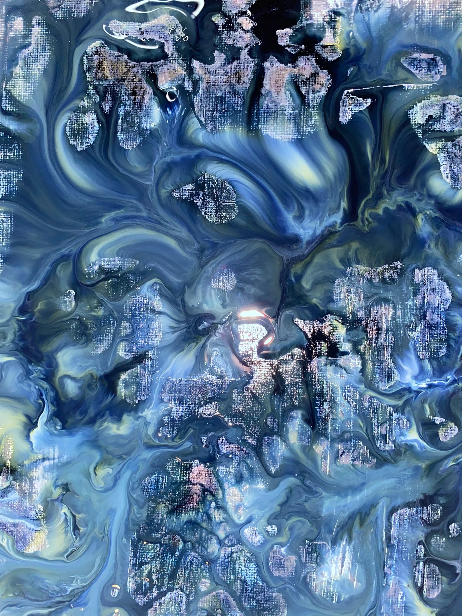 Grand Bleu, peinture d'Angélique Voci — acrylique et résine époxy sur toile.